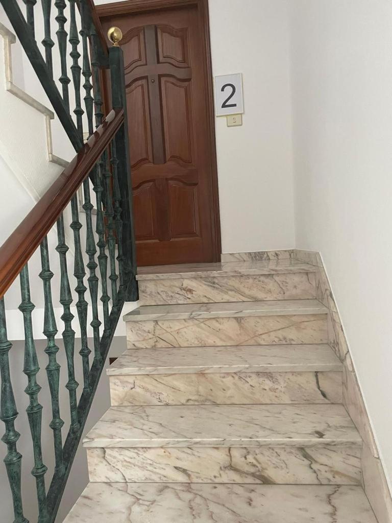 Apartamentos Demar Luis Casais O Grove Quarto foto